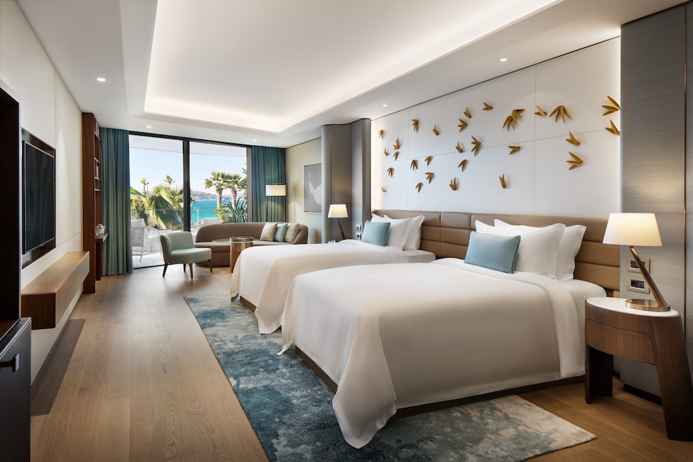 Reges, a Luxury Collection Resort & Spa, Cesme