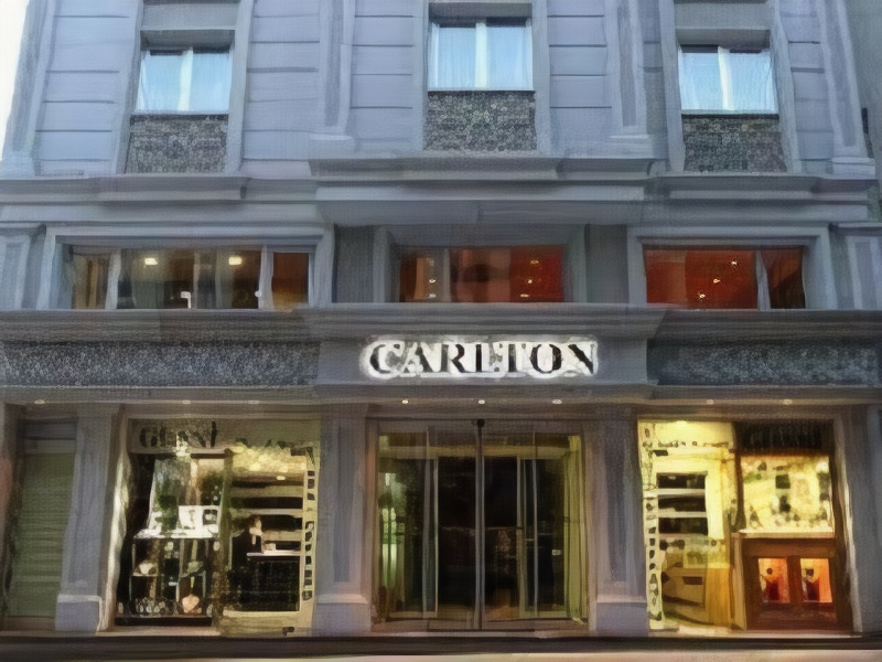 Carlton Hotel