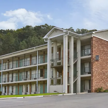 Days Inn by Wyndham Jellico - Tennessee State Line