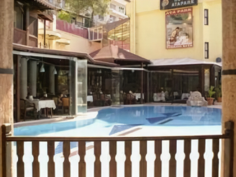 Grand Ata Park Hotel