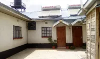 Rangers Castle Hotel di Free Hold