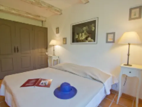 L'Olivier Hotels in Lagnes