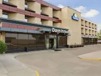 Days Inn by Wyndham Vermilion فنادق في فيرميليون