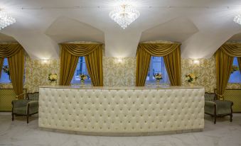 Grand Catherine Palace Hotel