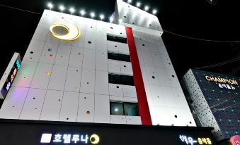 Hotel Luna