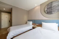 Paibai Cloud Hotel (Xianyang Station Qingweilou Square Branch) Các khách sạn ở Hàm Dương