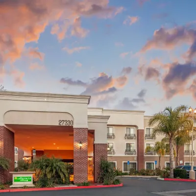 La Quinta Inn & Suites Temecula Hotels near Temecula