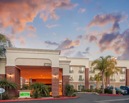 La Quinta Inn & Suites Temecula Hotels in Temecula