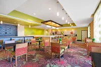 La Quinta Inn & Suites by Wyndham Pecos Hotels in Pecos
