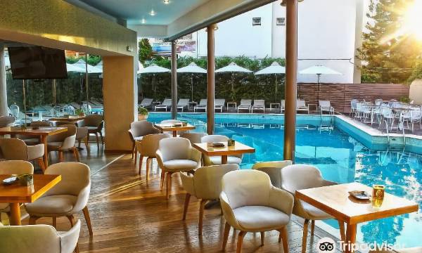 Nefeli Hotel