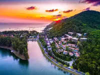 SUNSURI PHUKET, Nai Harn Beach Hotels near Nai Han Beach