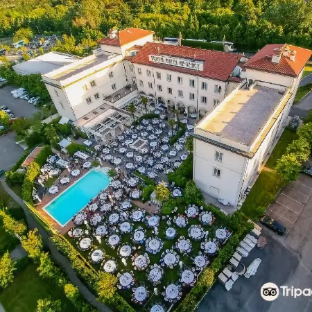 Savoia Hotel Regency