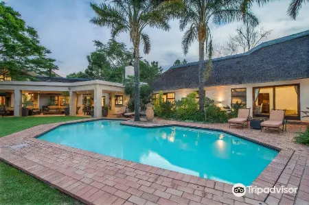 Lourie Lodge Отели в г. Чартуэлл