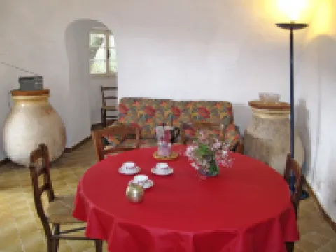 Miche Hotel a Airole