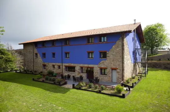 Hotel-Apartamento Rural Atxurra