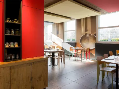 Best Western Plus Kansas City Airport-KCI East