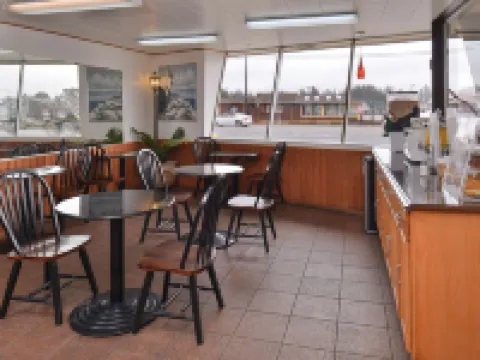 North Coast Inn Hotels in Del Norte County