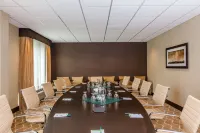 Fairfield Inn & Suites Charleston Hotels in South Charleston