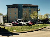 Hôtel Kyriad Cahors Hotel dekat Cahors Rugby Stade Cadurcien