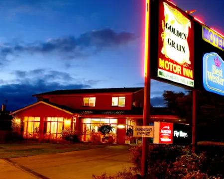 Golden Grain Motor Inn Hotels in Horsham