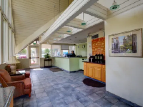 Good Nite Inn Redwood City - San Francisco Airport Hotel di San Mateo County