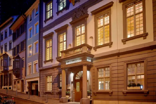 Boutique-Hotel Ruden Отели рядом с достопримечательностью «Schwabentor»