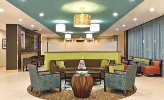 La Quinta Inn & Suites by Wyndham Little Rock - West