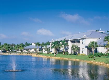 GreenLinks Golf Villas at Lely Resort