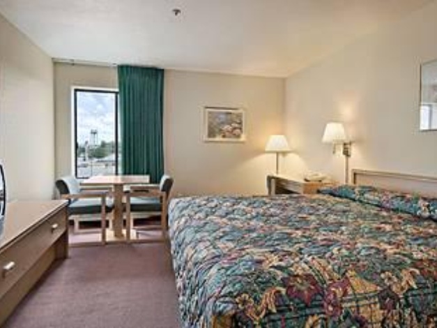 Ramada by Wyndham Salt Lake City