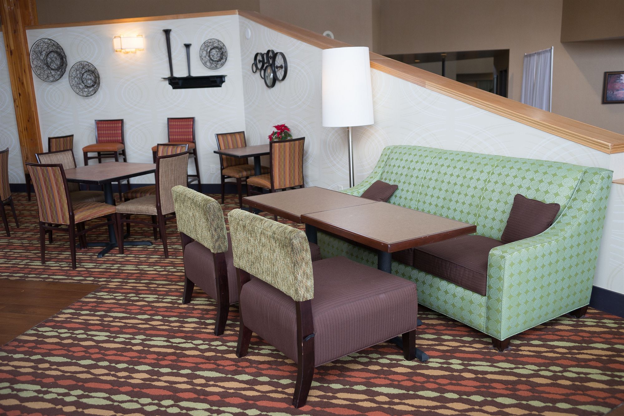 Lifestyle Inn Cedar Falls