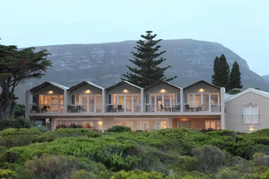 Abalone Guest Lodge