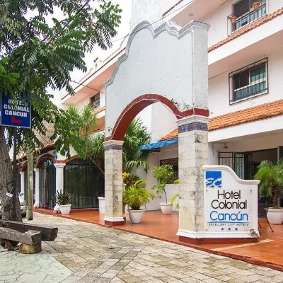 Grand Hotel Colonial Cancun Hotels near El Parque de las Palapas