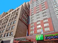 Holiday Inn Express NEW YORK CITY TIMES SQUARE by IHG โรงแรมใกล้ฟริก คอลเลกชัน