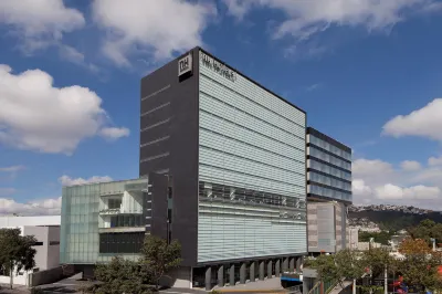 NH瓦勒多拉朵酒店 鄰近Pisha grande park的酒店