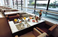 Mercure Sao Paulo Grand Plaza Paulista - breakfast