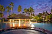 The Naviti Resort - Beach
