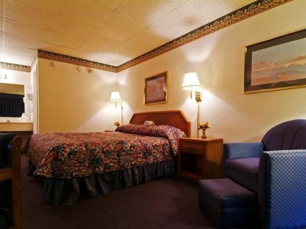 Americas Best Value Inn Hillsboro