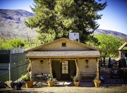 Tanque Verde Guest Ranch