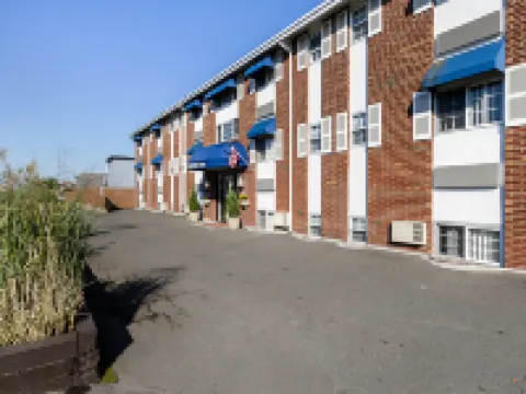 Rodeway Inn Logan International Airport Hotels in Revere