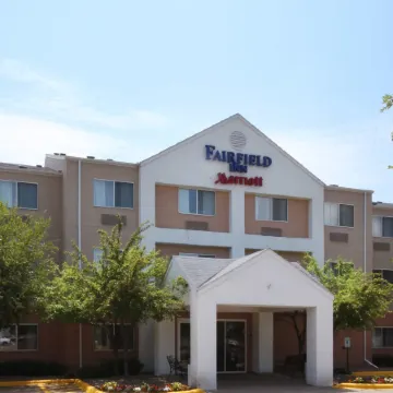 AmericInn by Wyndham Hudson