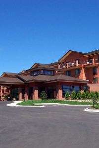 hilton hotels in baraboo wi