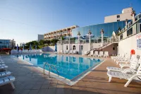 Hotel Istra Plava Laguna - Kolam Renang