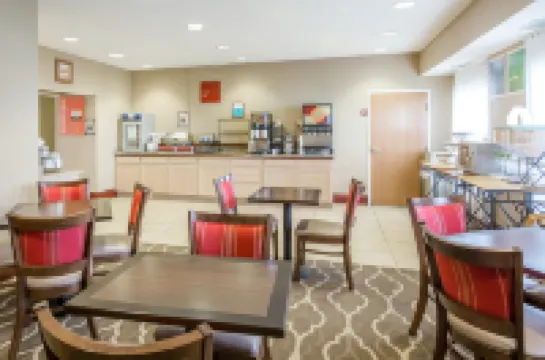 Comfort Inn Walcott Near Davenport