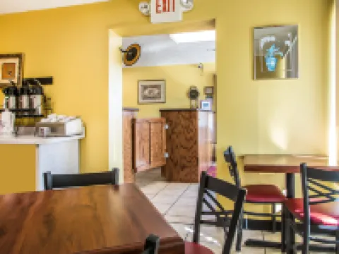 Econo Lodge Near Missouri University of Science and Technology ローラのホテル