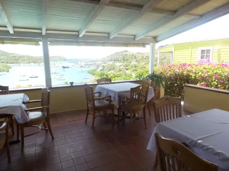 The Ocean Inn Antigua Отели рядом с достопримечательностью «Mamora Bay»