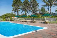 The Inn at Gran View Ogdensburg, Ascend Hotel Collection - Swimmingpools