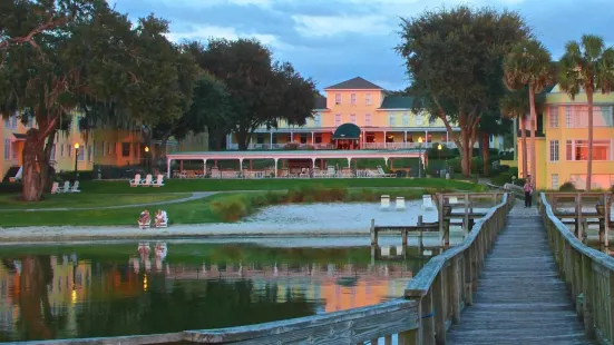 Lakeside Inn on Lake Dora