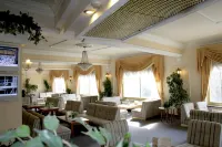 Golden Walls Hotel