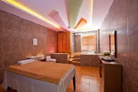 Muong Thanh Lai Chau Hotel - bar