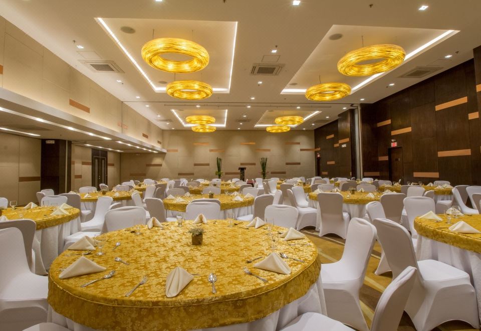 2. 베이프론트 호텔..